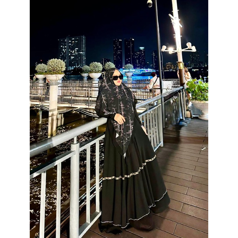 Nindy Syari By Mshee