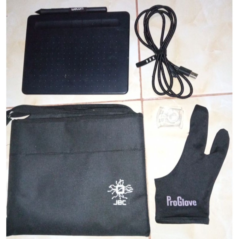 BEKAS/SECOND Pen Tablet Wacom Intous Bluetooth CTL 4100WL / CTL-4100WL / CTL 4100 WL