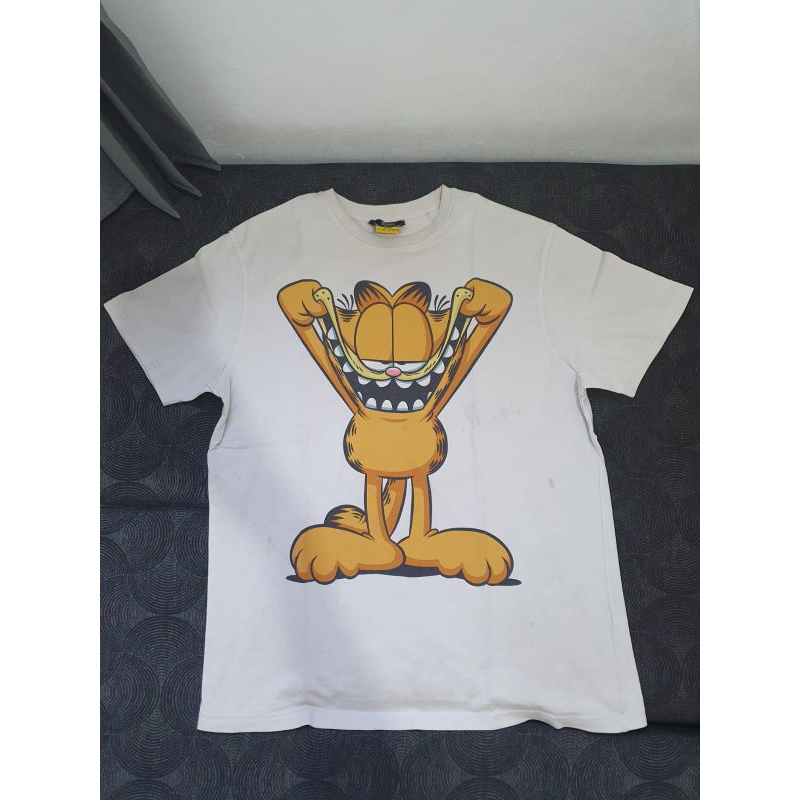 t shirt bershka garfield