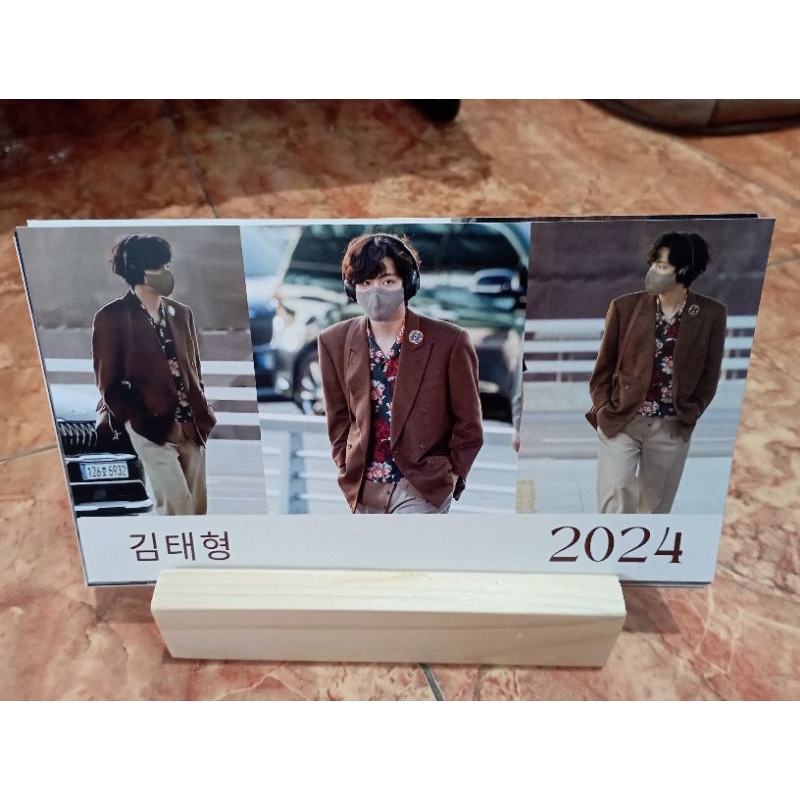 

Kalender 2024 Taehyung V BTS