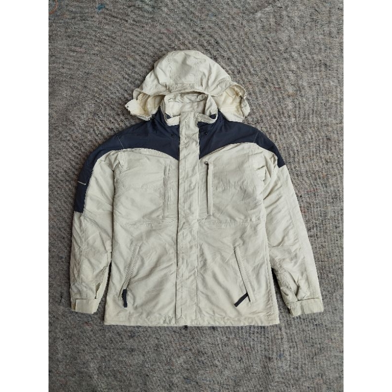 burton outdoor jacket