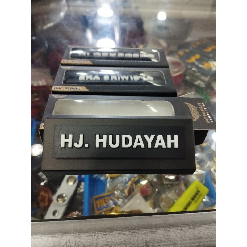 

papan nama pdh dop timbul magnet