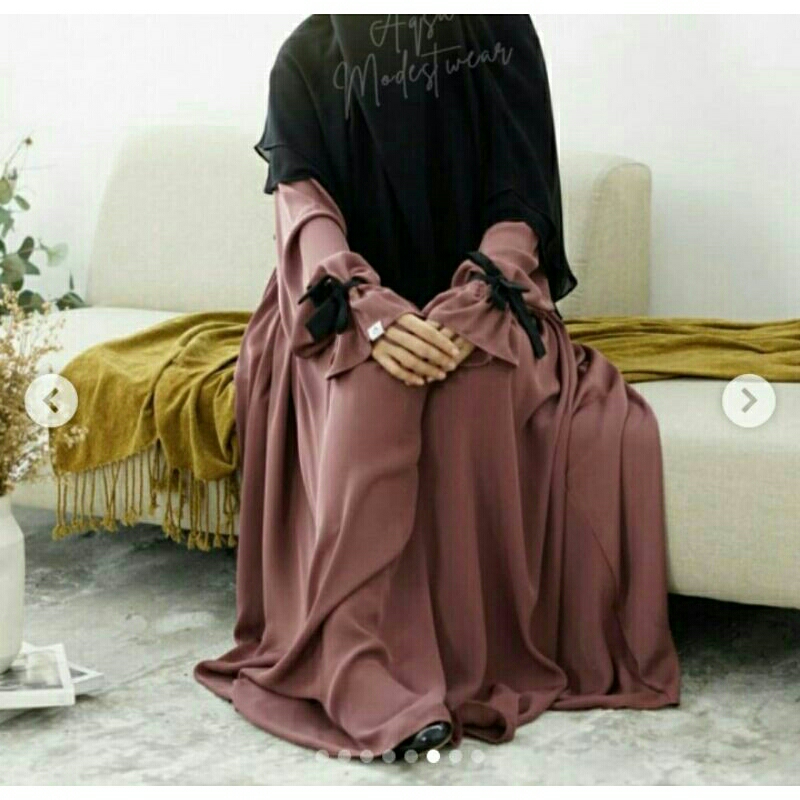 PRELOVED CALA ABAYA