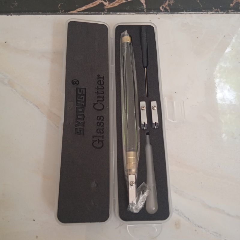 alat pemotong kaca untuk ketbalan kaca 20mm pisau pemotong kaca tebal 9mm