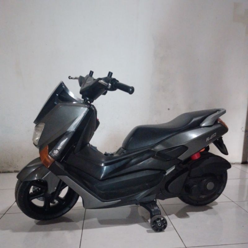mainan elektrik motor anak aki model nmax