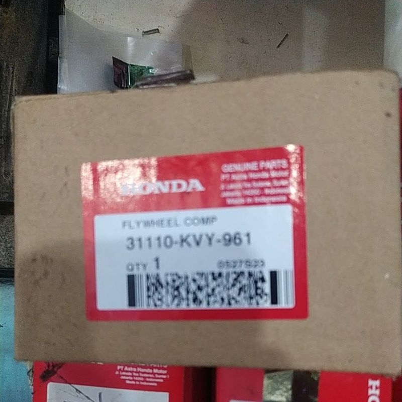 magnet beat karbu  ( 31110 kvy 961)