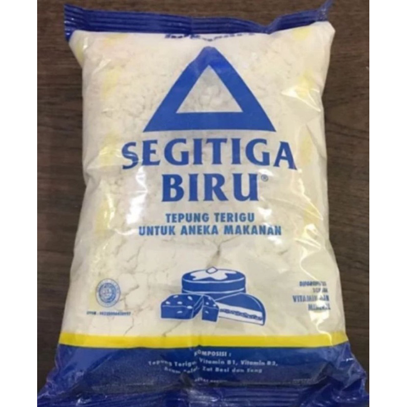 

tepung terigu segitiga biru 1 KG/terigu segitiga