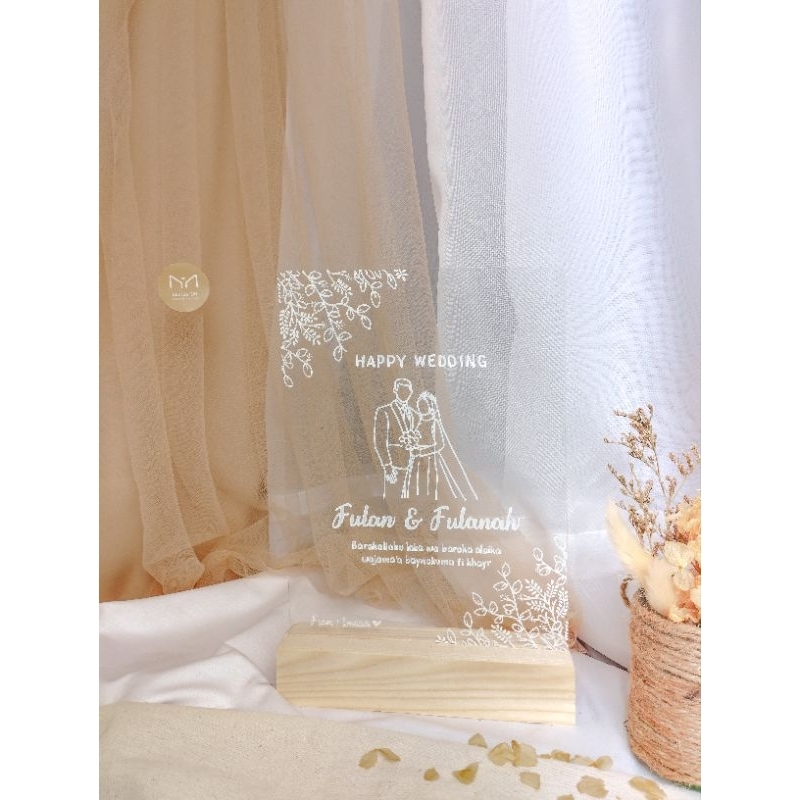 Kado Akrilik Wisuda Nikahan Custom | Acrylic Stand A | Ukuran 14,8x21 cm