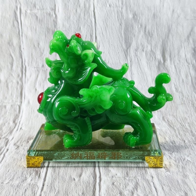 PATUNG PIXIU HIJAU T15