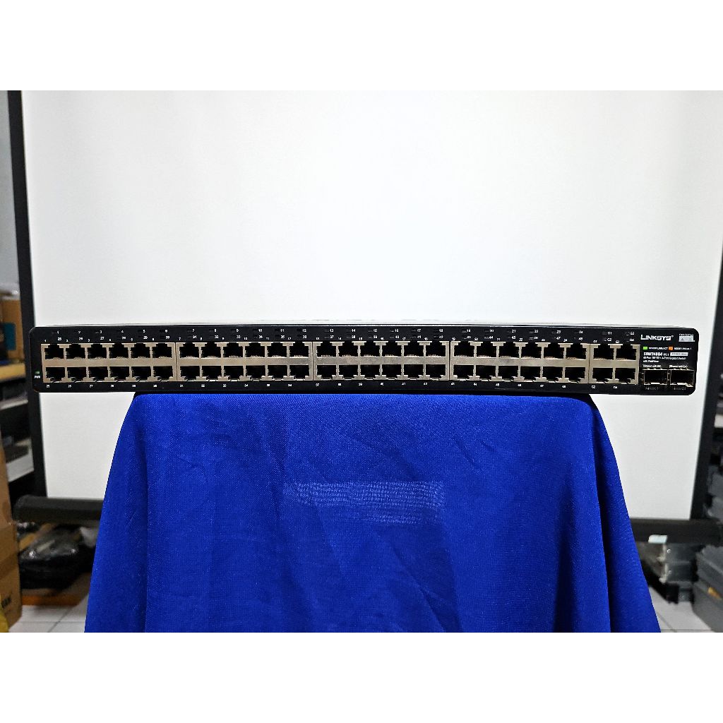 switch hub linksys srw248g4 48 port 10 100 4 port gigabit