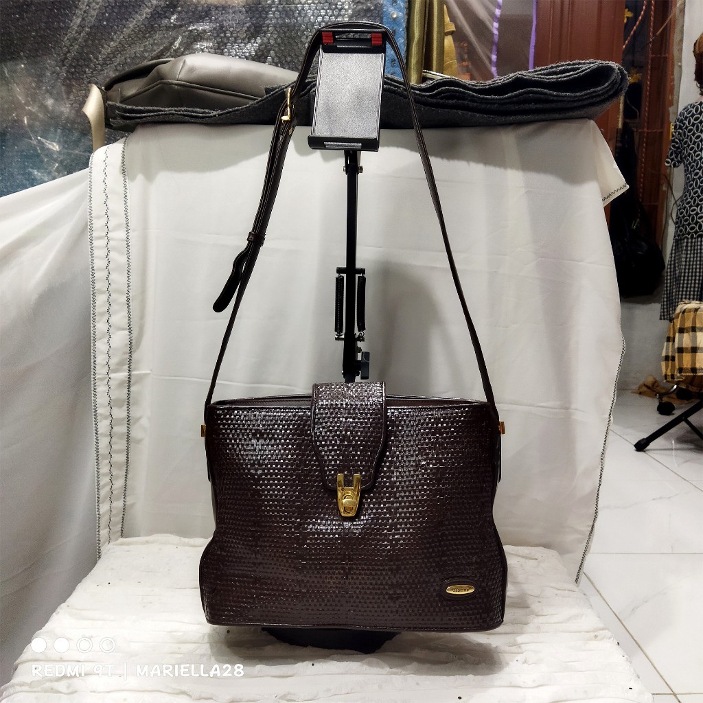 SLING BAG KULIT ANYAM ESQUIRE