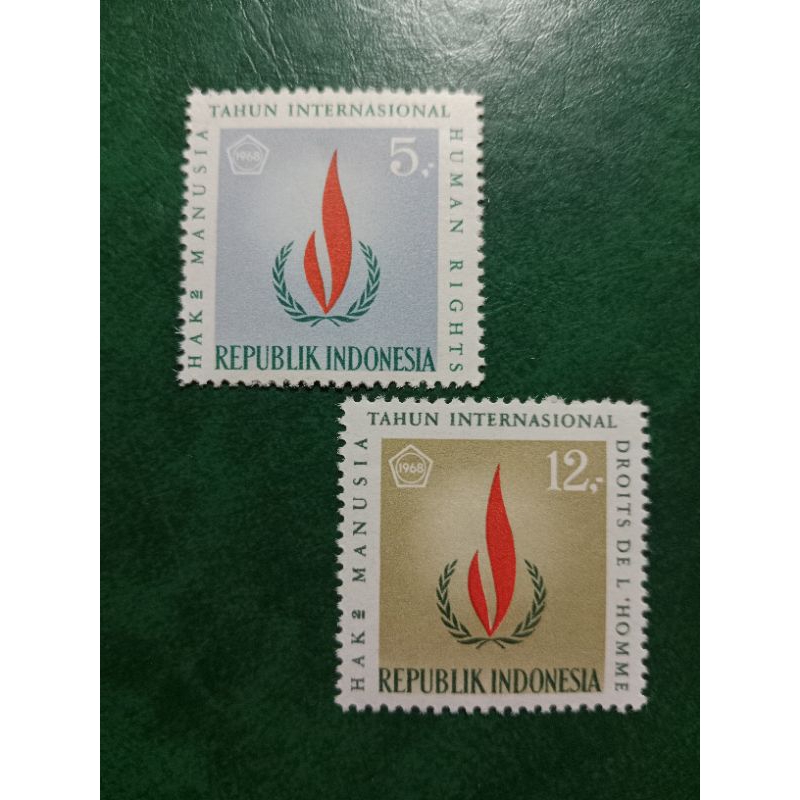 

Prangko Indonesia 2 pcs Hak asasi Manusia tahun 1968 UN USED