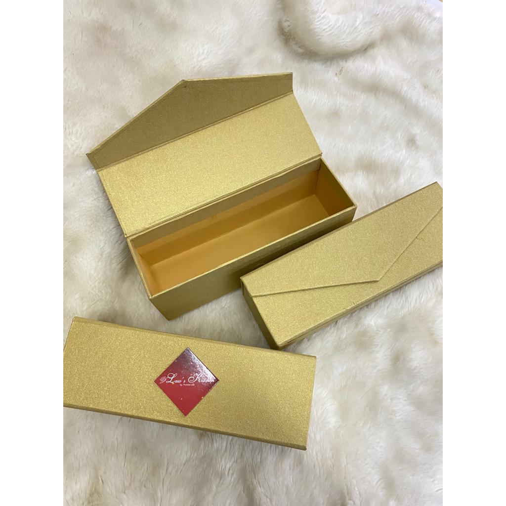 

Hard Box Legit Roll Tutup Magnet uk. 22x7x7 cm