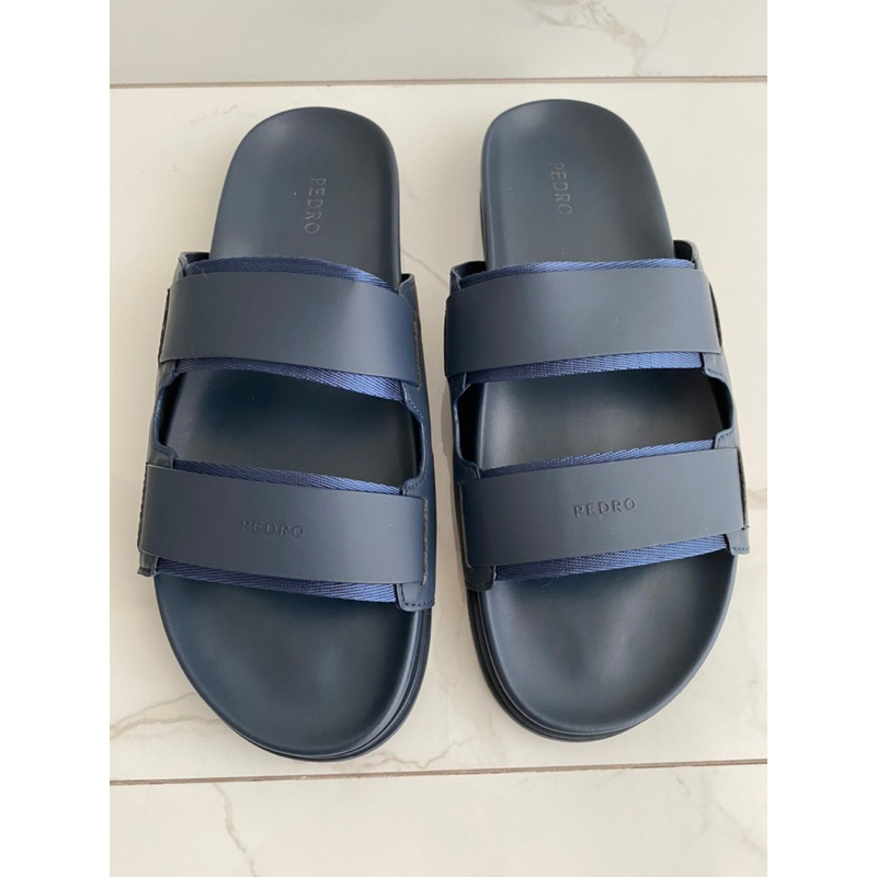 PRELOVED - PEDRO Sandal Pria Original size 41 navy