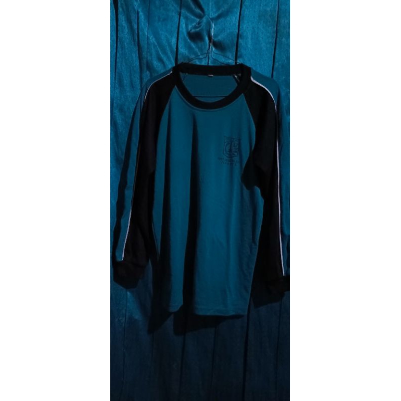 BAJU OLAHRAGA SMP PRELOVED