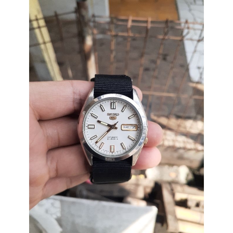 (SOLD) Seiko 5 snke81 second automatic
