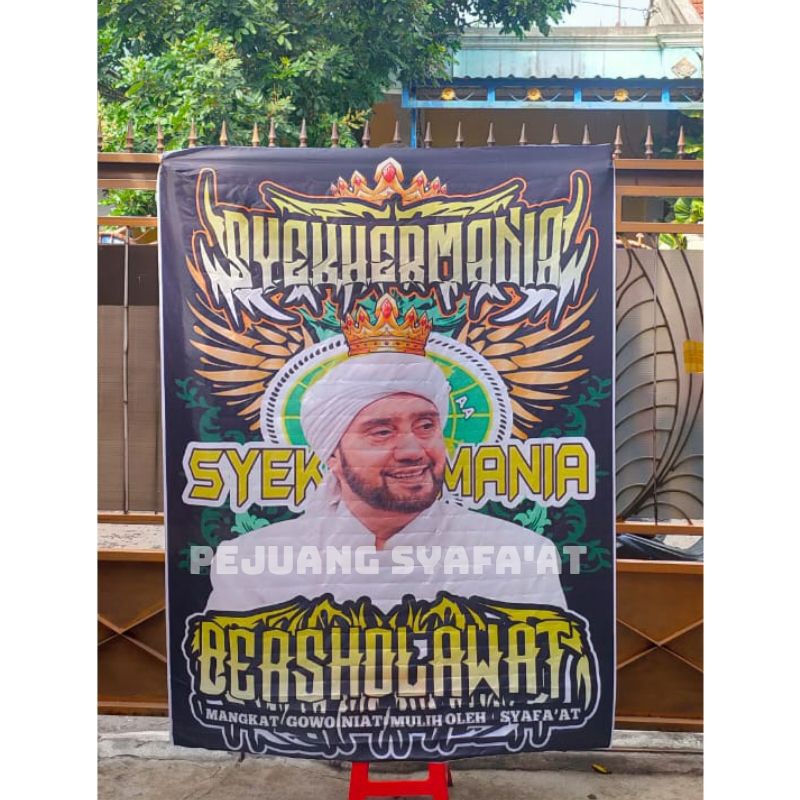 BENDERA SYEKHERMANIA UK 200x150cm . PROSES 1-2 HARI DI KIRIM. FULL PRINTING & FREE STIKER.KUALITAS T
