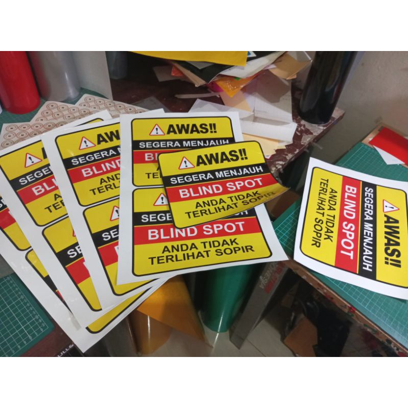 

Sticker Vinyl + Laminasi Glosy + Cutting Putus