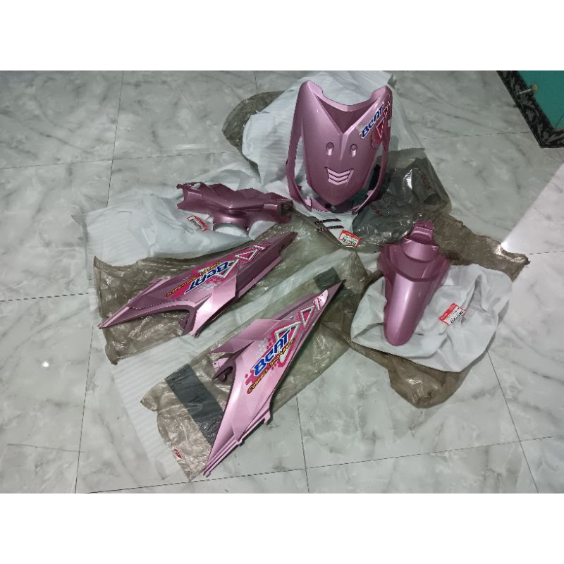 cover body halus honda beat karbu pink original AHM