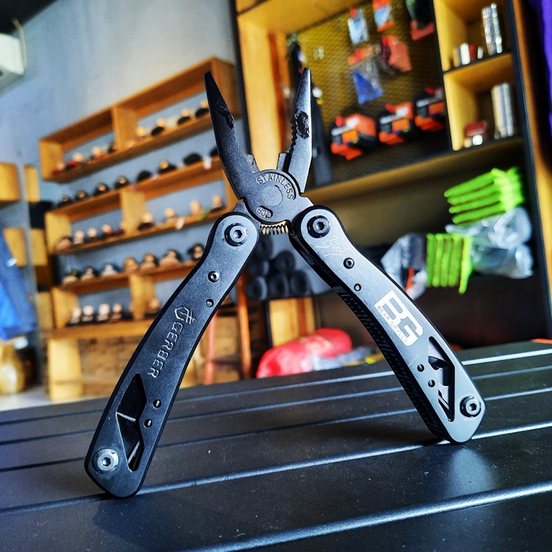 Tang Lipat Multifungsi Gerber Bear Grylls EDC Plier MPA19