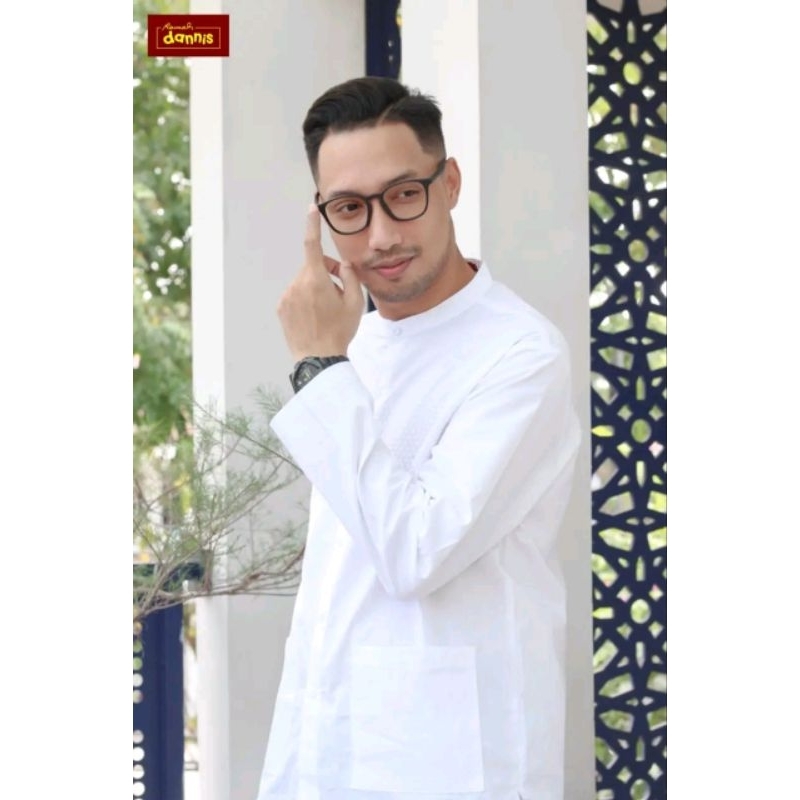 Koko Dannis Putih Panjang Terbaru Polos