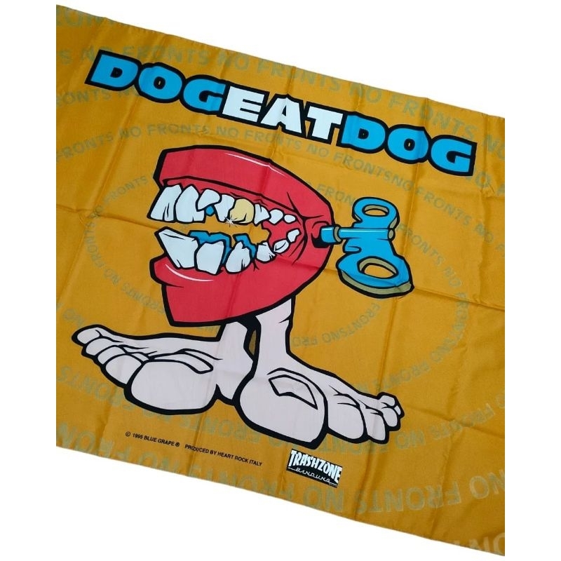 Vintage DOG EAT DOG - NO FRONTS ©1995 Blue Grape Produced by Heart Rock Italy Officially Licensed Me
