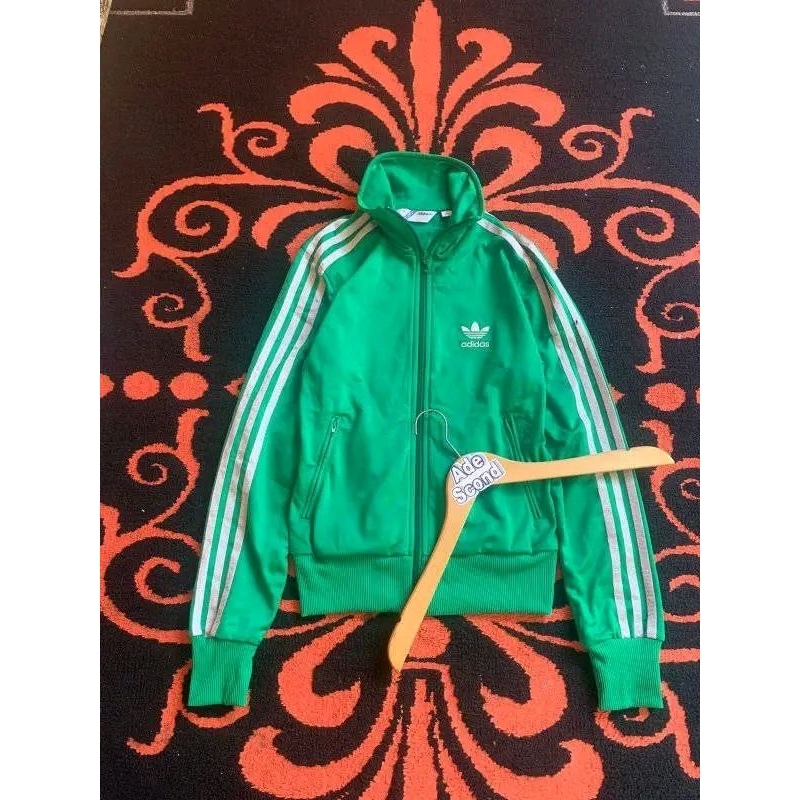 Adidas fire bird big logo