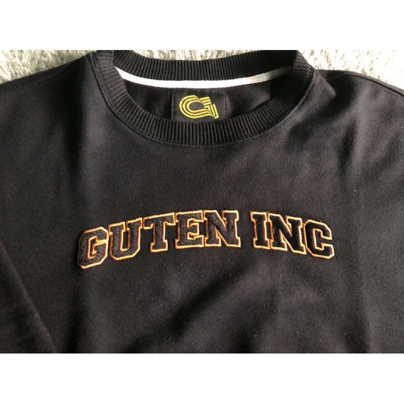 sweater GUTENINC