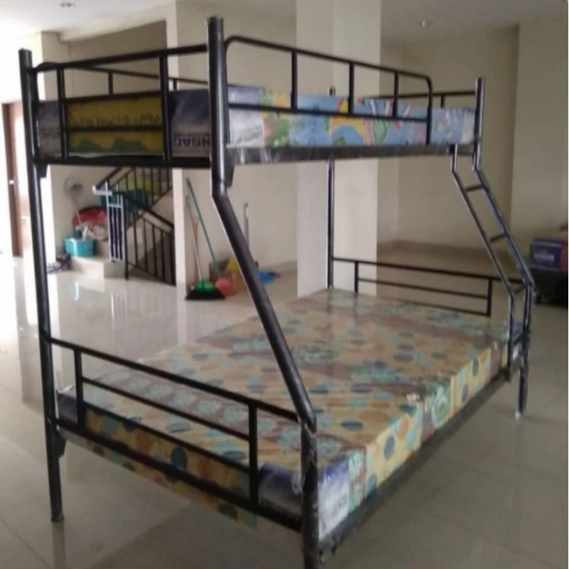 

Packing bubble karung dan kardus ranjang single tingkat besi kirim expedisi