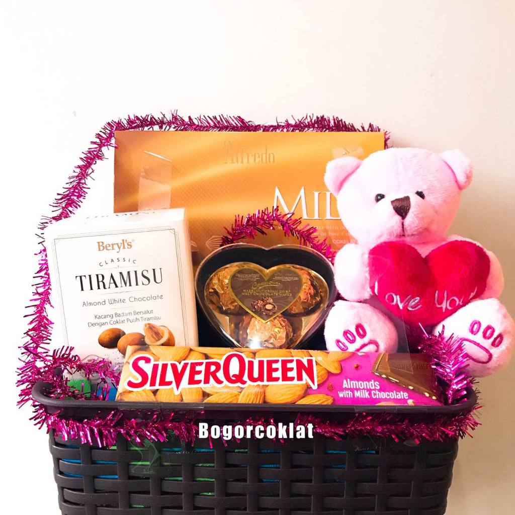 

Parsel Valentine Teddy Love