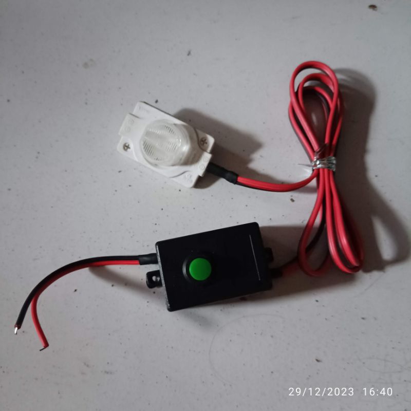 Lampu Blitz Pesawat 1 Ch (12V & 24V)