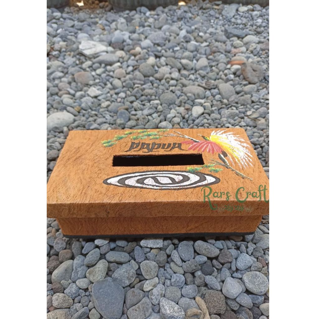 Tempat tissu , tempat tissu papua , tempat tisu kulit kayu , box tisu, souvenir tissu, tempat tissue