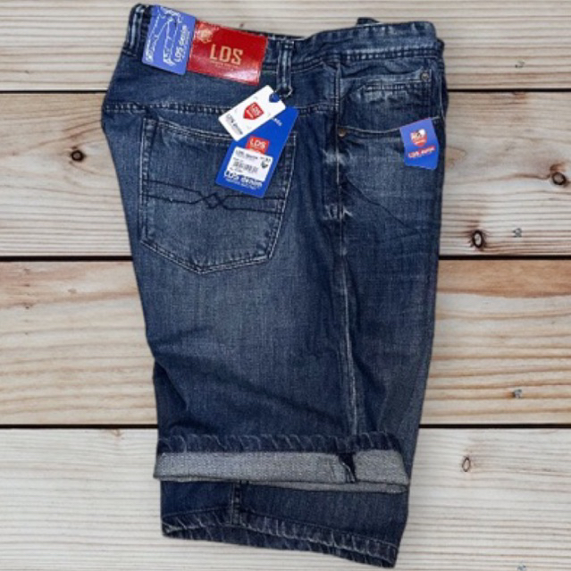 Celana pendek jeans pria/celana pendek jeans pria jumbo/celana pendek jeans pria original 100%/celan