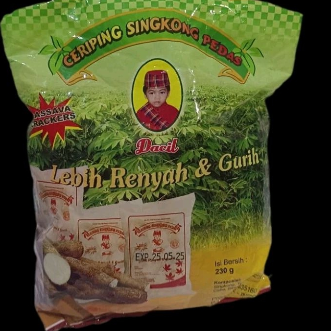 

Kerupuk/criping singkong pedas Cap DACIL kemasan 250 G