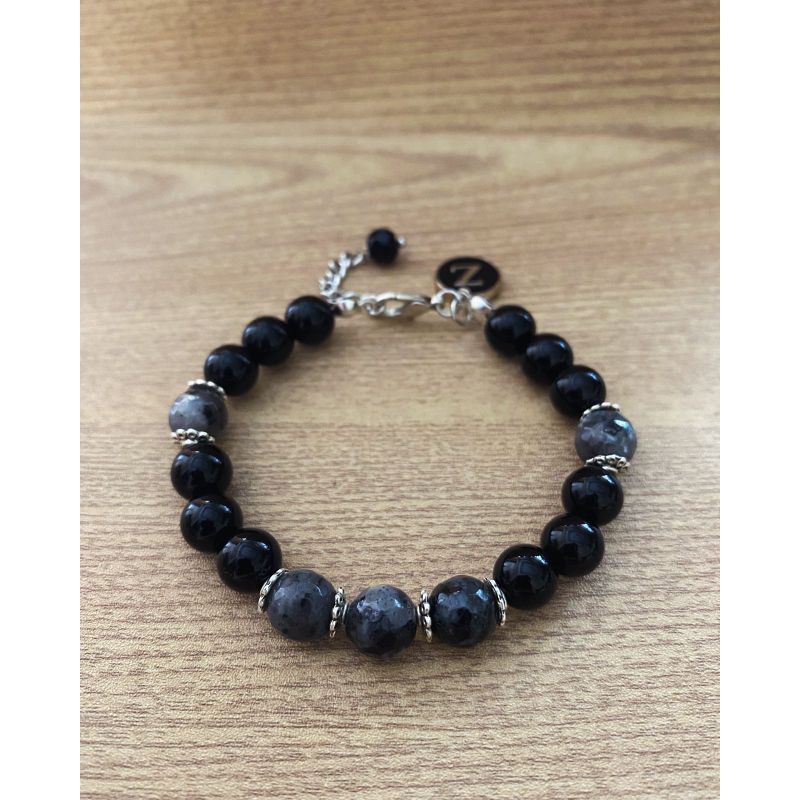 Black onyx with labradorite  bracelet 8 mm