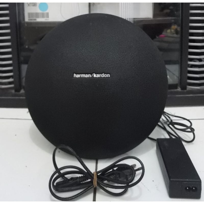 harman kardon onyx 1