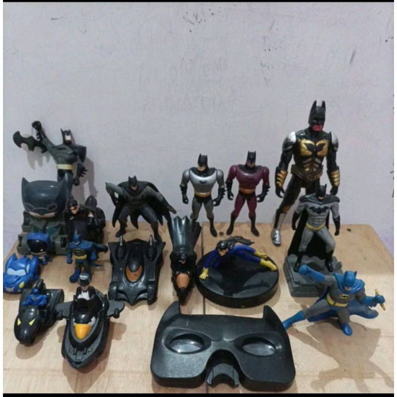 Figure Batman,,Robin,,batgirl