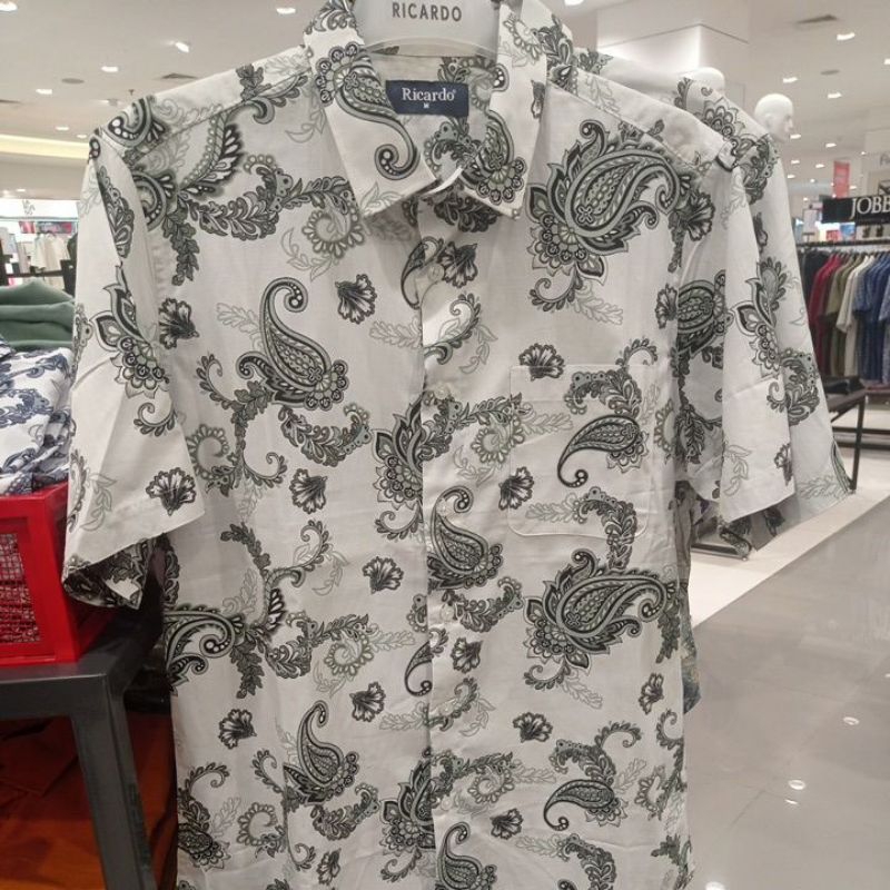 Ricardo d.britano ori baju batik laki laki
