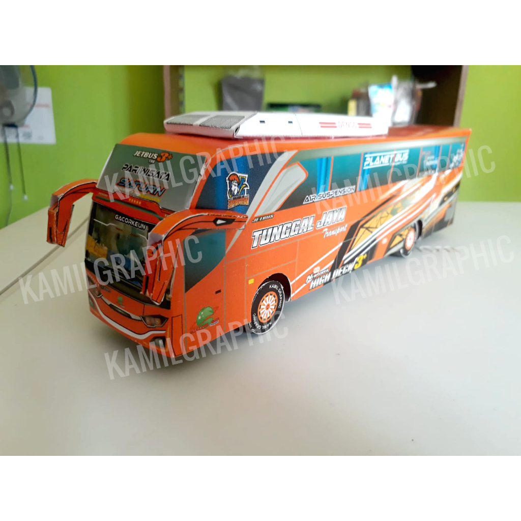 Bus papercraft lembaran