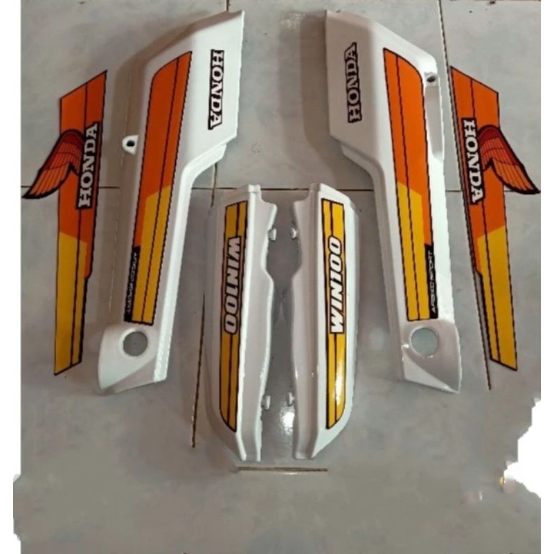 cover body belakang motor Honda win 100 set bok aki
