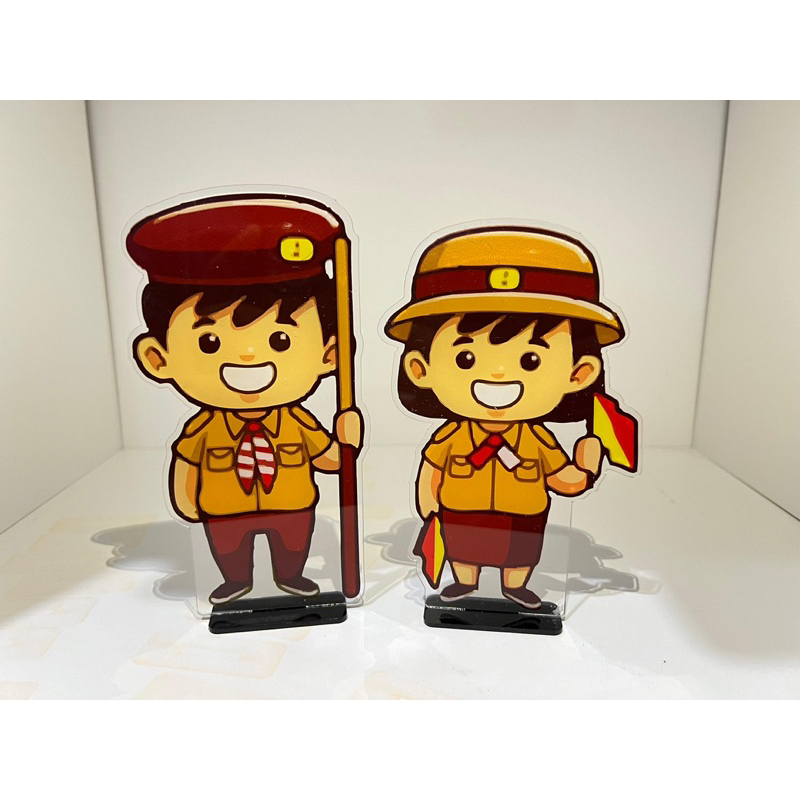 Piala Pramuka Akrilik Custom Piala Anak Pramuka Piala Jambore Pramuka Figur Piala Pramuka