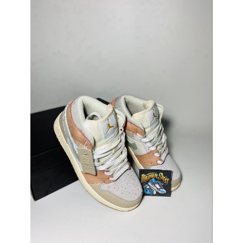 Nike Air Jordan 1 Mid Milan