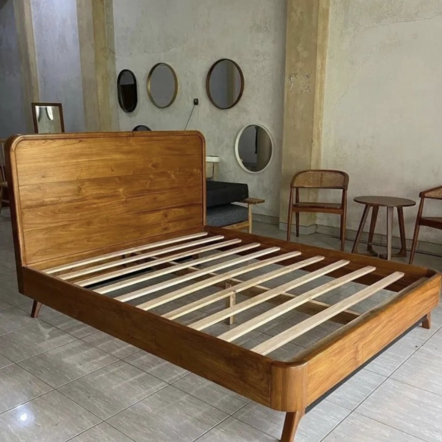 dipan jati minimalis 180x200 / dipan jati / tempat tidur modern