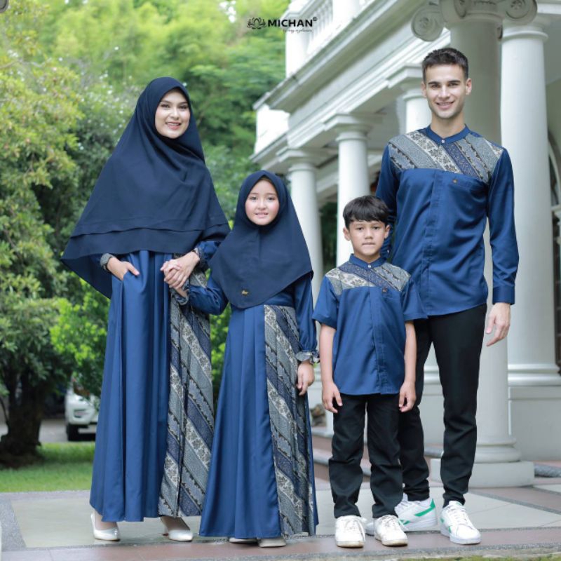 SARIMBIT Hilya Navy Baju Muslim Seragam Keluarga Motif Batik Warna Biru Batik Seragam Keluarga Size Jumbo Gamis Batik Busui Jumbo Koko Dewasa Koko anak Batik Pria Dewasa Batik Anak Laki laki Gamis Batik Anak Perempuan Kerudung Instan Baju Muslim Couple