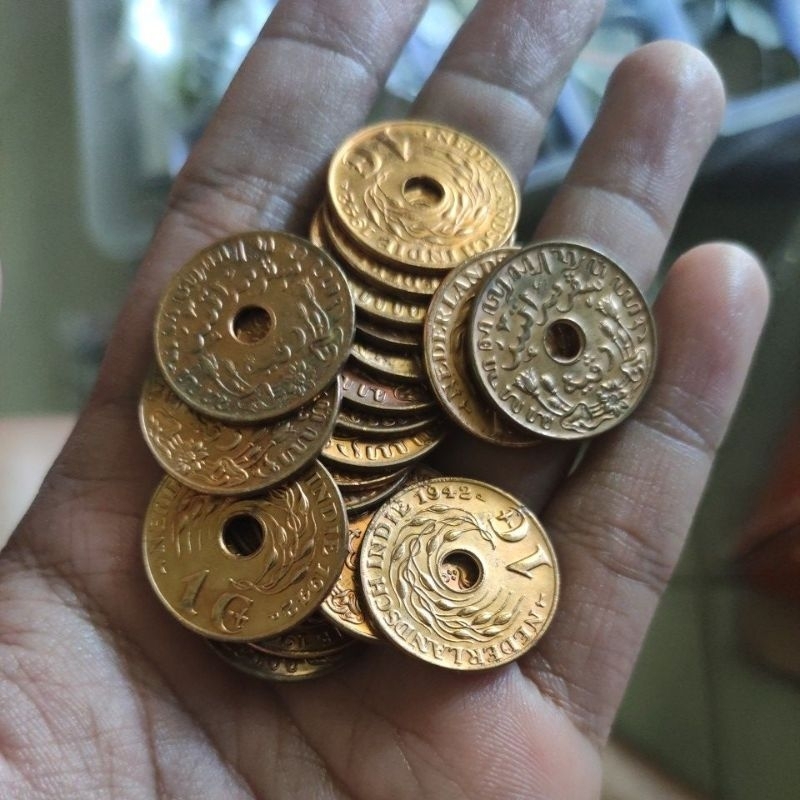 koin 1 cent bolong tembaga tahun 1940 an ( 1 Cent )