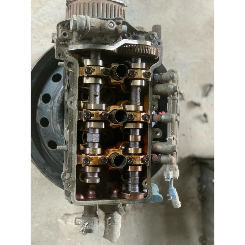 cylinder head xenia 1.0