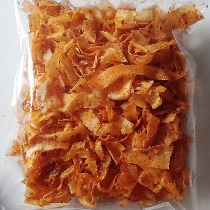 

kripik kriwil pedas manis