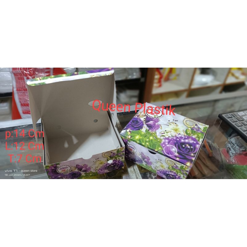 

Dus Snack bunga 14*12*7 Cm Harga Per 10 pcs