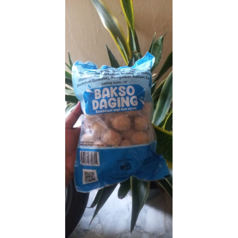 

Pentol MM biru isi 50 biji