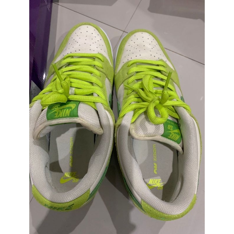 Nike SB dunk low green apple